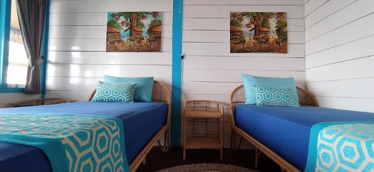 Moyo Island Resort 외부 사진