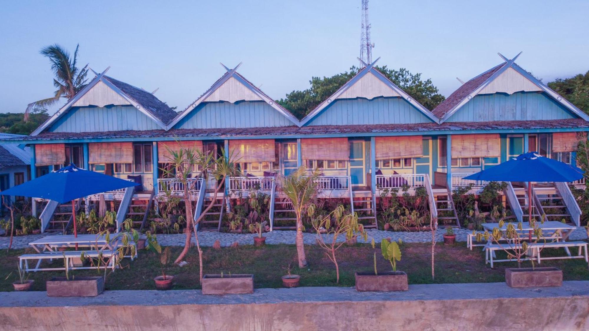 Moyo Island Resort 외부 사진