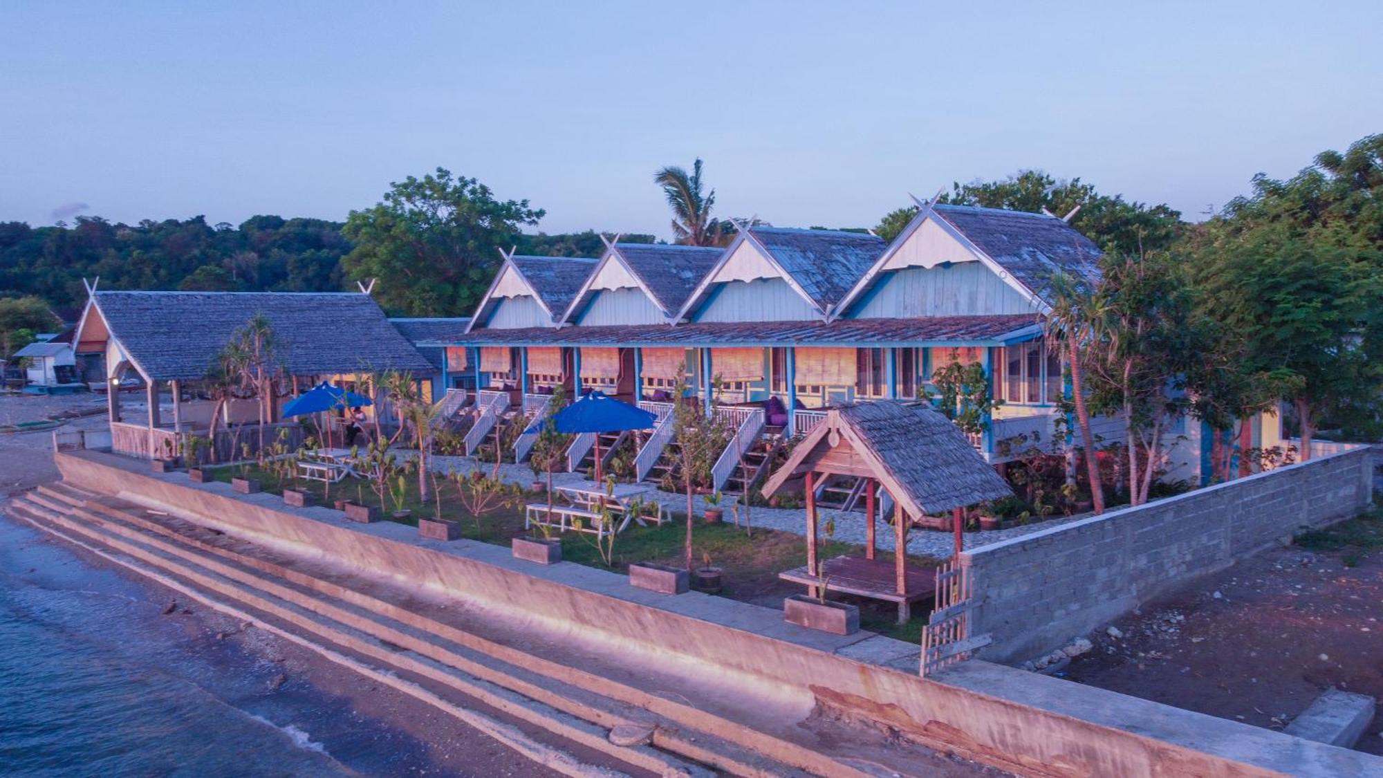 Moyo Island Resort 외부 사진