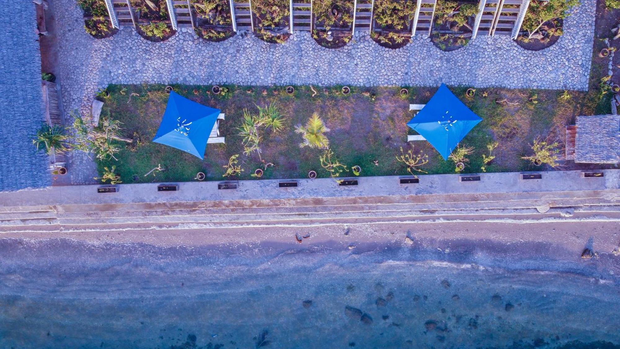 Moyo Island Resort 외부 사진